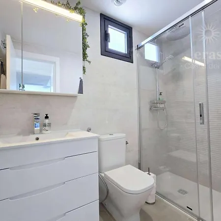 Apartment Duplex Penthouse Near The A116 *